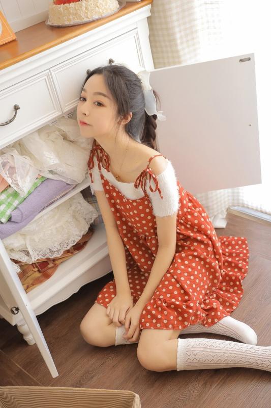 女学生被生物老师拿来当教具怎么办 可以拒绝吗